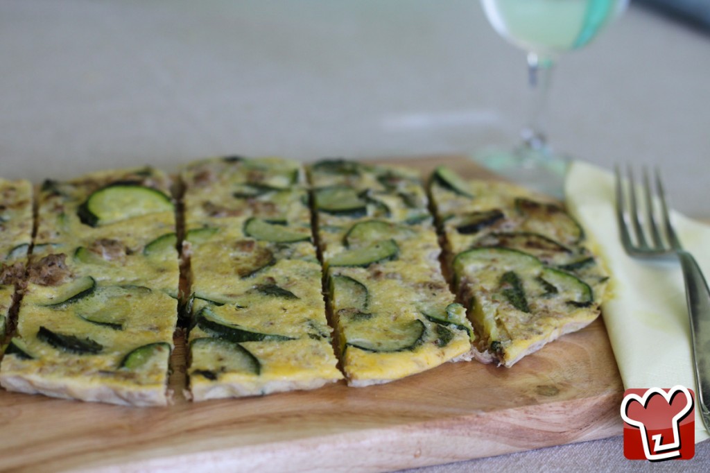 Frittata con tonno, zucchine e menta
