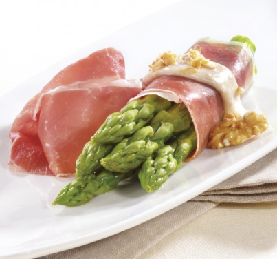 La ricetta della omelette di asparagi, patate e Prosciutto di Parma