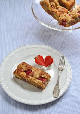 Trancetti alle fragole con top croccante