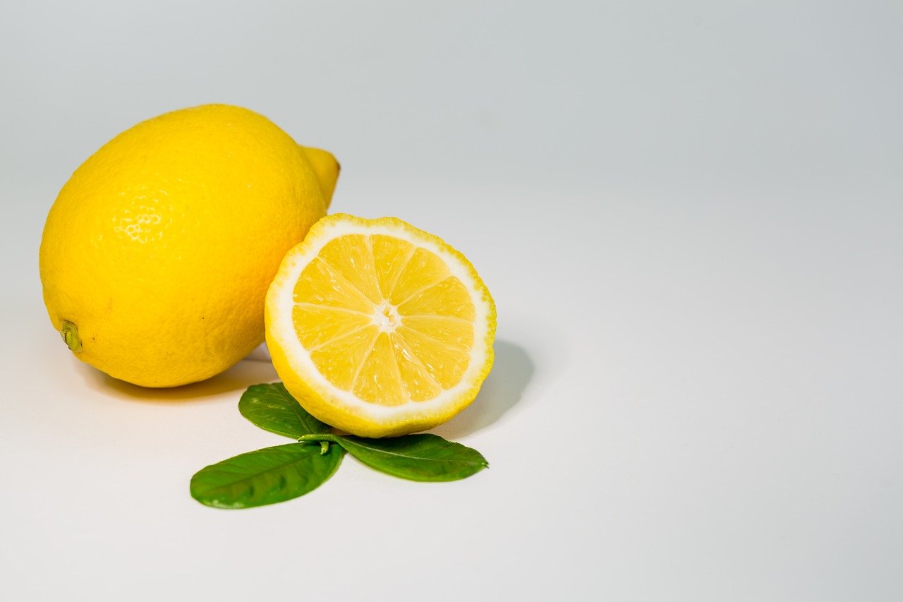 limoncello fatto in casa - MyItalian.recipes