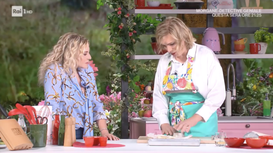 È Sempre Mezzogiorno del 14 settembre 2021: Vol au vent ai quattro formaggi di Chloe Facchini