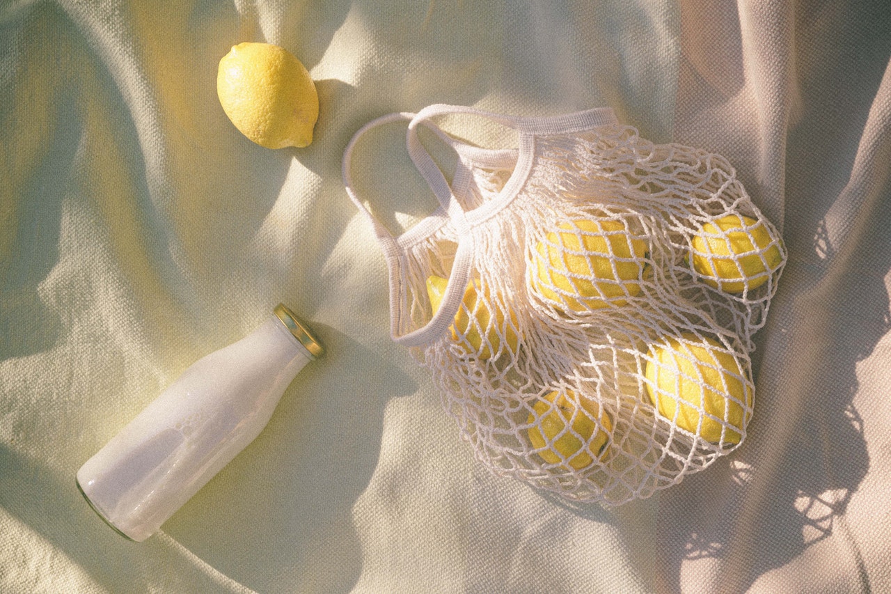 crema di limoncello, limoncello fatto in casa - Ricettepercucinare.com