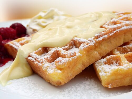 Crema pasticcera della nonna, come si fa