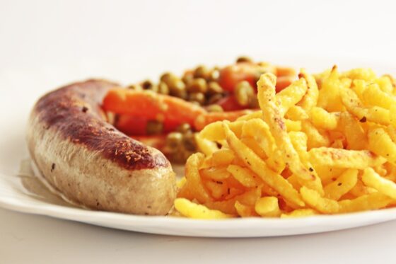 Come cucinare le salsicce in modo diverso