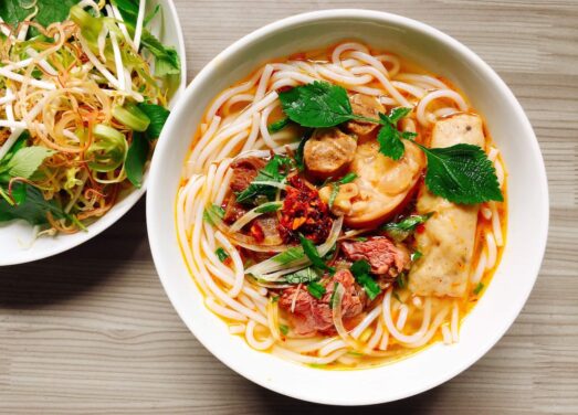 Noodles in brodo vegetale, ricetta