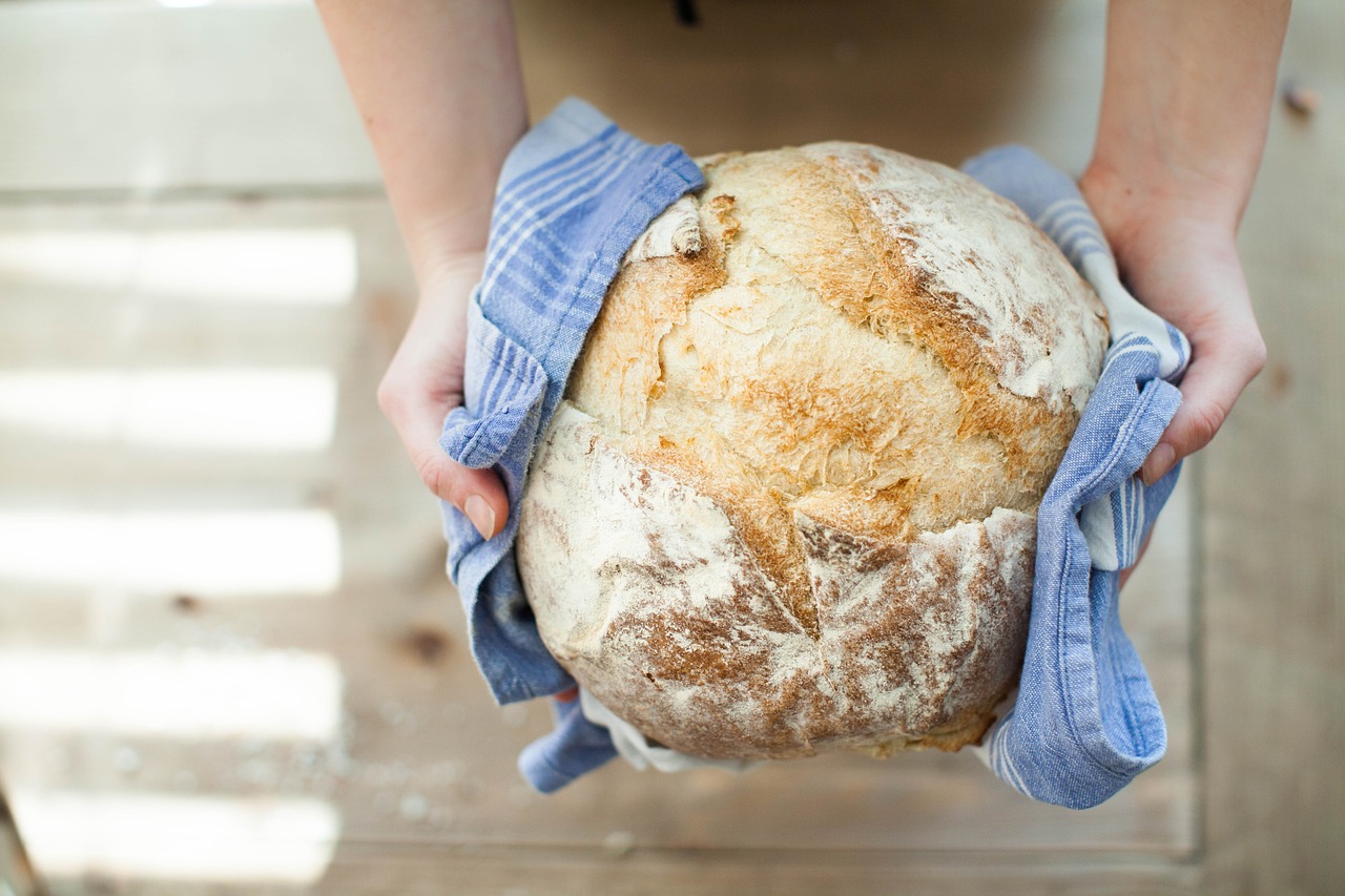 come fare il pane in casa - Ricettepercucinare.com